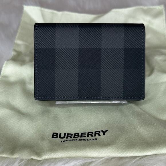 💎✨STUNNING✨💎Authentic Burberry Wallet NEW WITH TAG - Picture 5 of 8